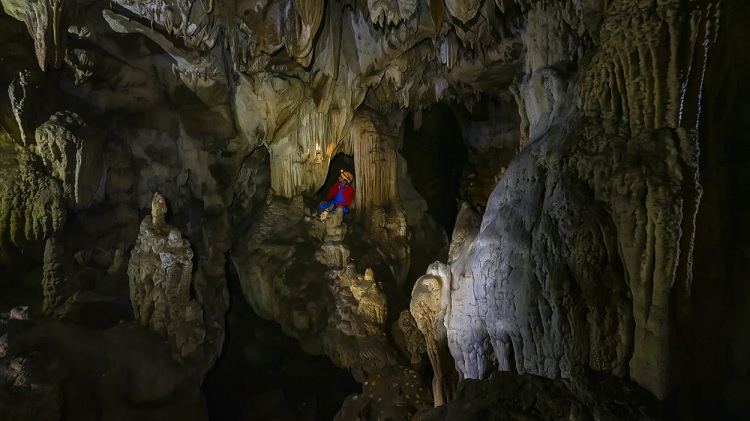 Tour Mawjymbuin Cave