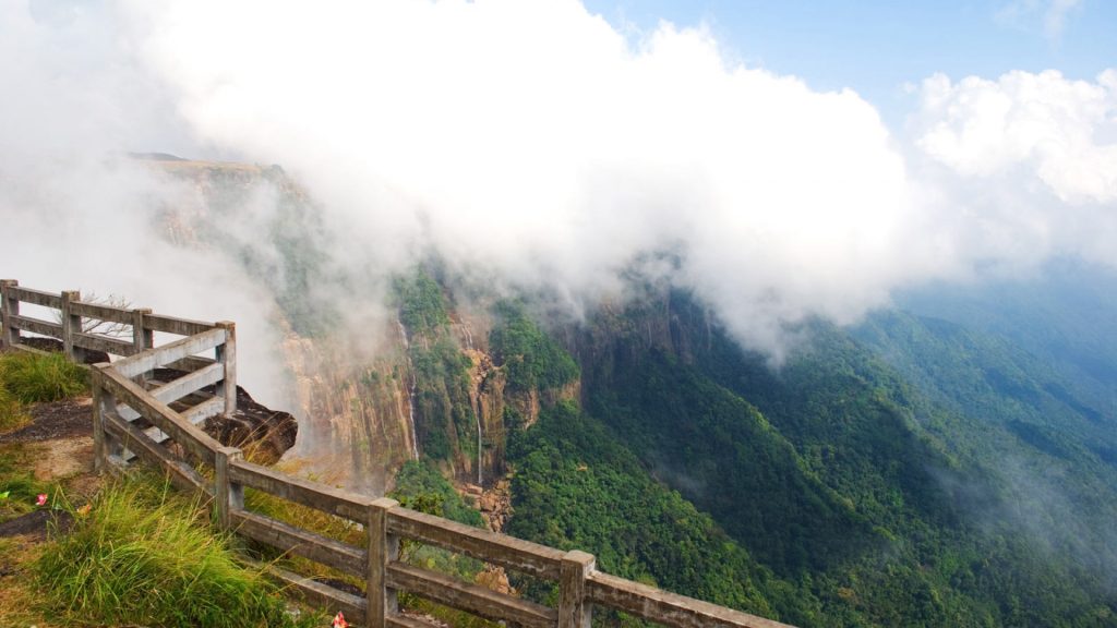 Shillong-to-Cherrapunji-view-1